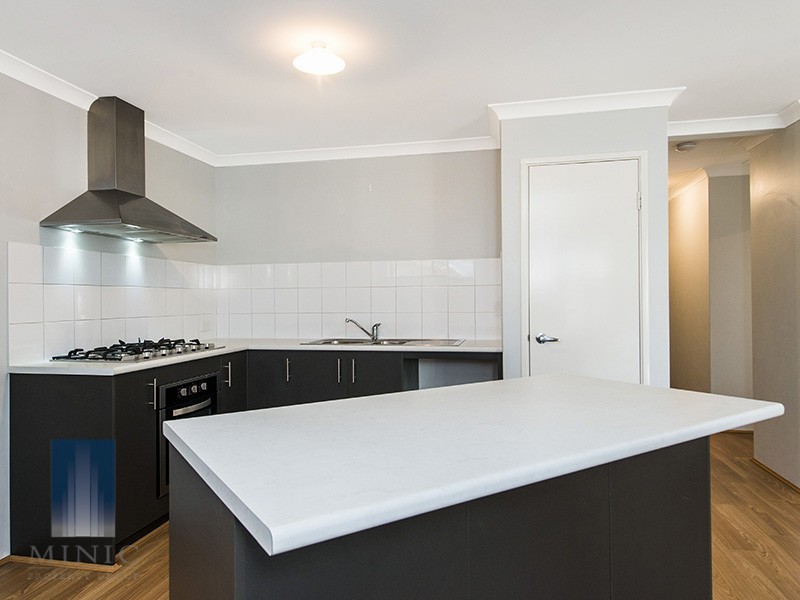 36 Ernest Way, Hilbert WA 6112