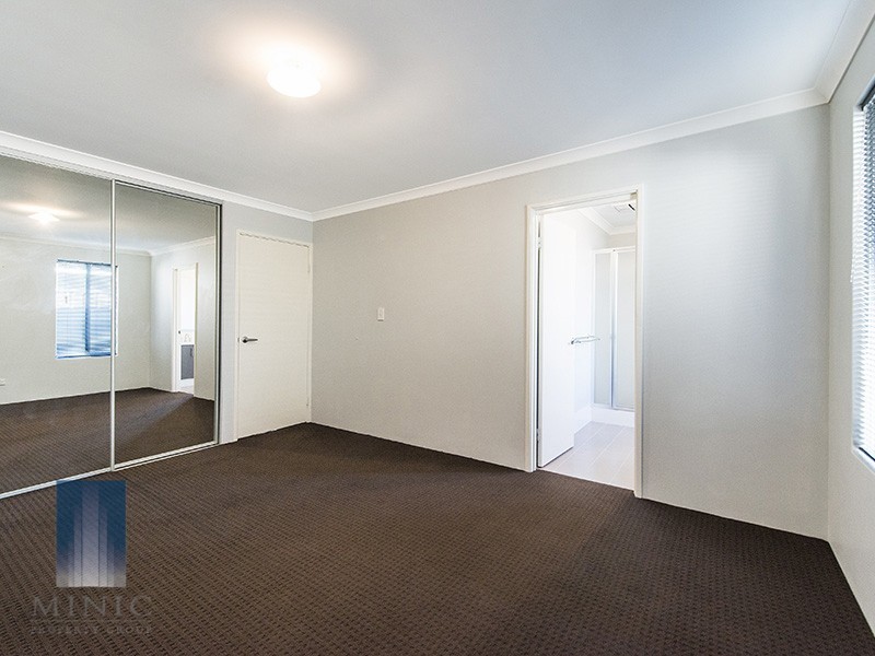 36 Ernest Way, Hilbert WA 6112