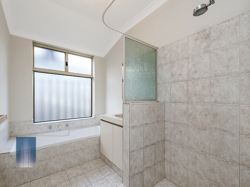 15 Gambar Court, Bentley WA 6102