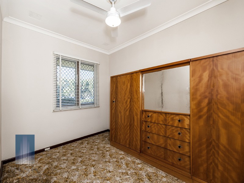 59 Armstrong Road, Wilson WA 6107