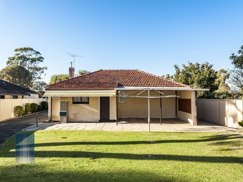 59 Armstrong Road, Wilson WA 6107