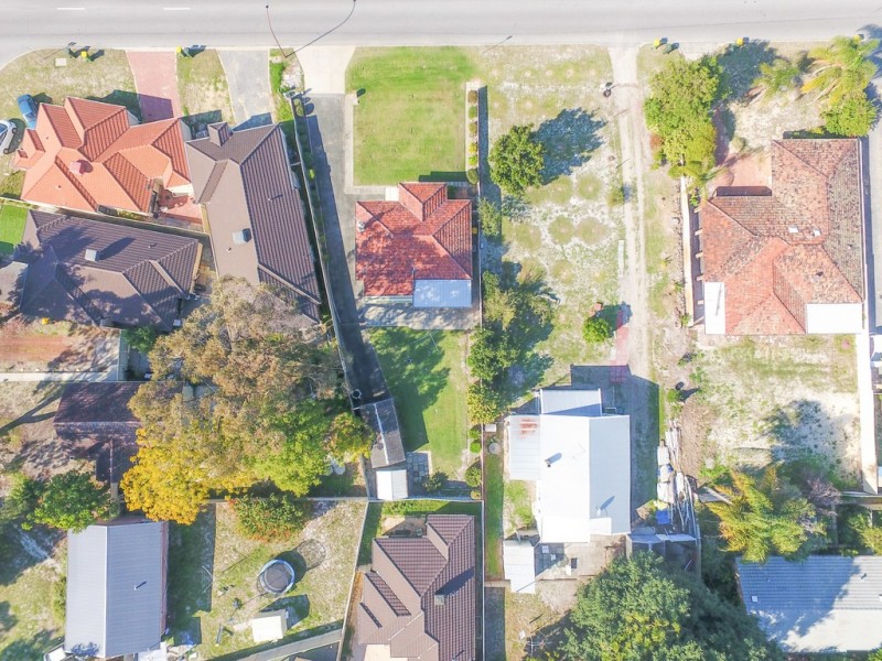 59 Armstrong Road, Wilson WA 6107