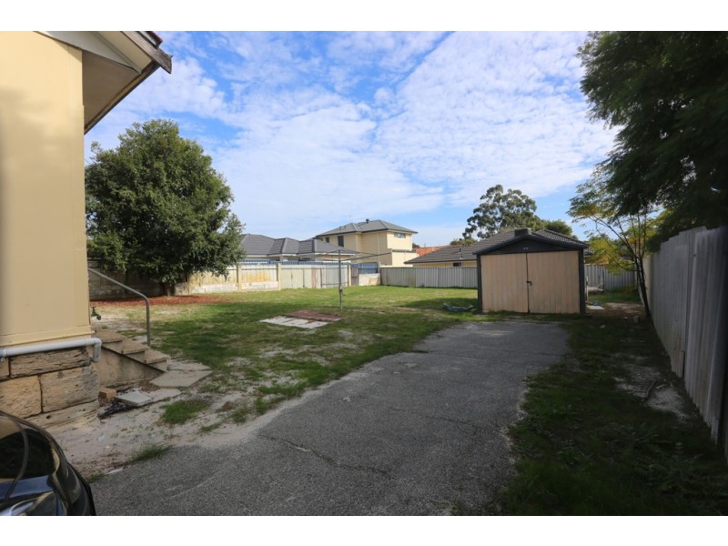 21 Westlake Street, Wilson WA 6107