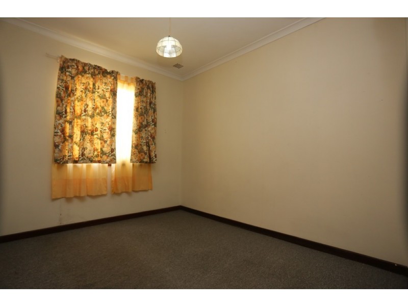 21 Westlake Street, Wilson WA 6107