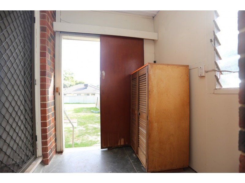 21 Westlake Street, Wilson WA 6107