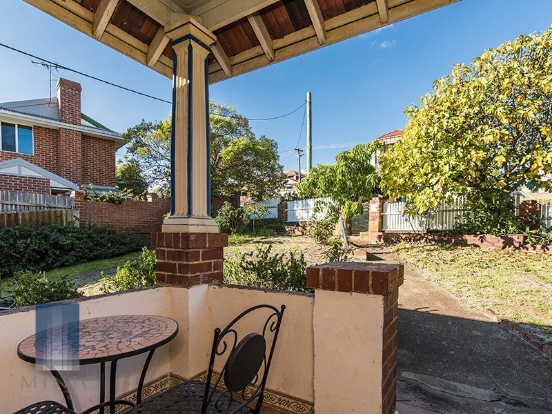 15 Puntie Crescent, Maylands WA 6051