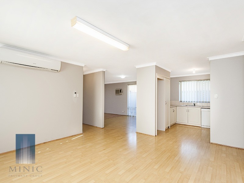 12 Hartfield Street, Queens Park WA 6107