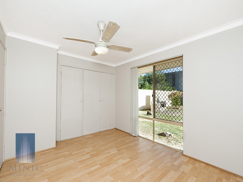 12 Hartfield Street, Queens Park WA 6107