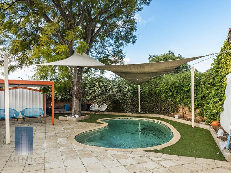 101 Lockhart Street, Como WA 6152