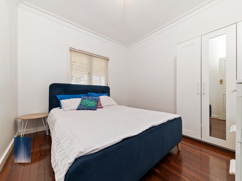 134 Manning Road, Manning WA 6152