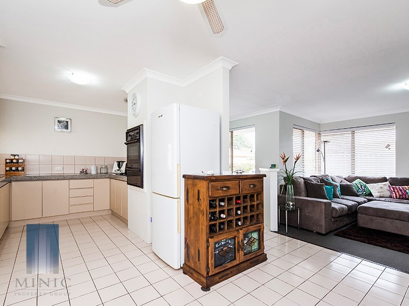 2/10 Grayson Court, Wilson WA 6107