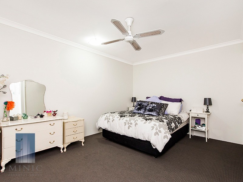 2/10 Grayson Court, Wilson WA 6107