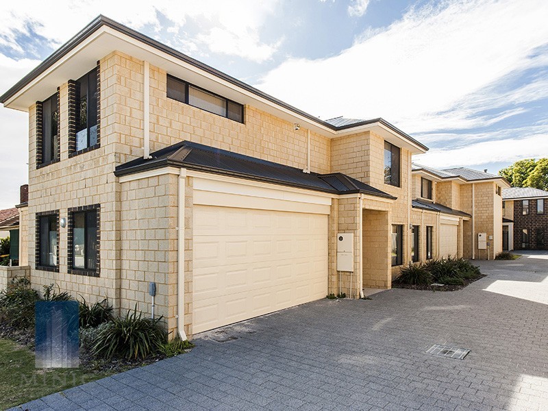 255A Robinson Avenue, Cloverdale WA 6105