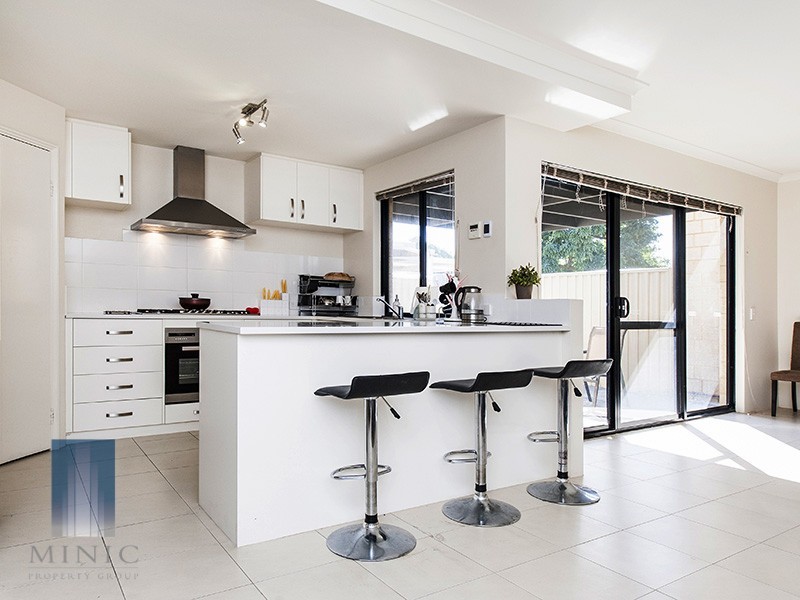 255A Robinson Avenue, Cloverdale WA 6105