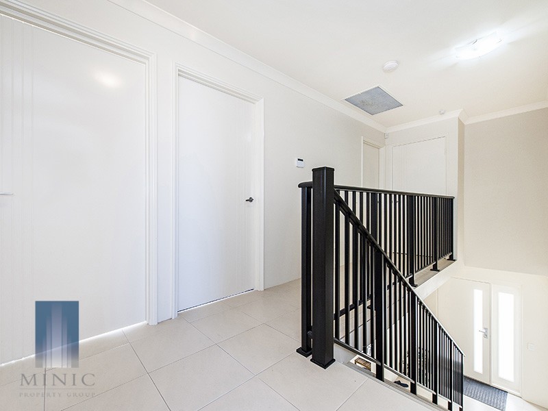 255A Robinson Avenue, Cloverdale WA 6105