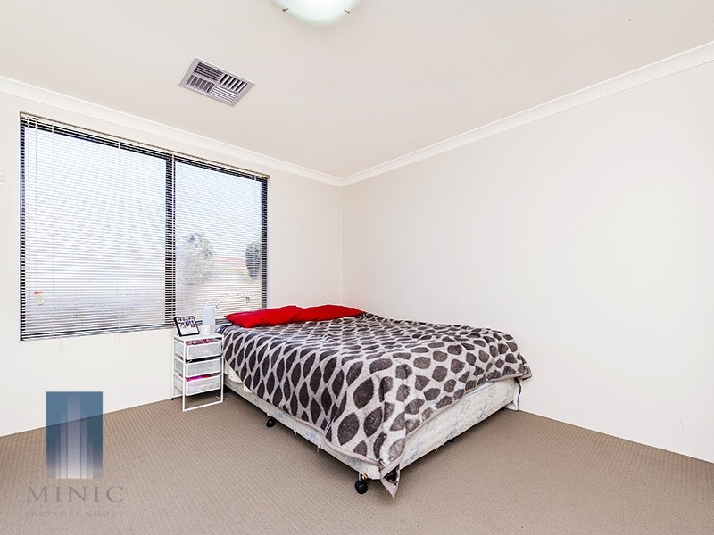 255A Robinson Avenue, Cloverdale WA 6105