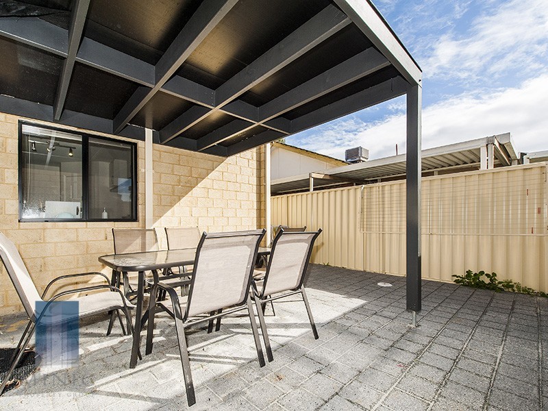 255A Robinson Avenue, Cloverdale WA 6105