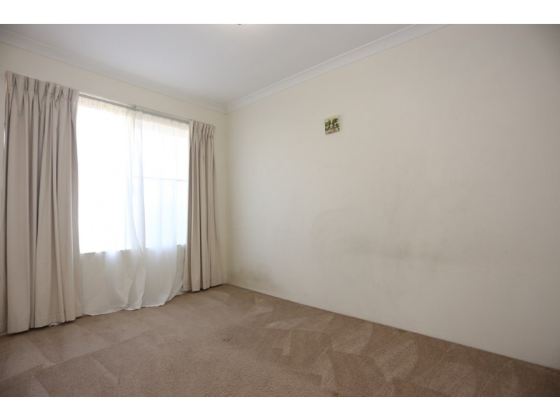 42A Marshwood Retreat, Bibra Lake WA 6163