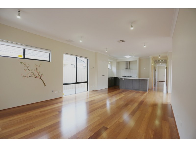 4B Yeeda Street, Riverton WA 6148