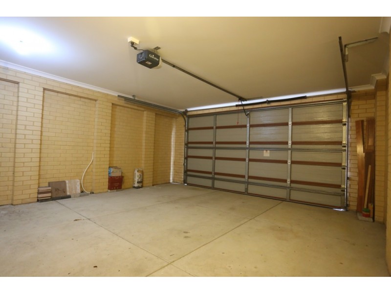 4B Yeeda Street, Riverton WA 6148