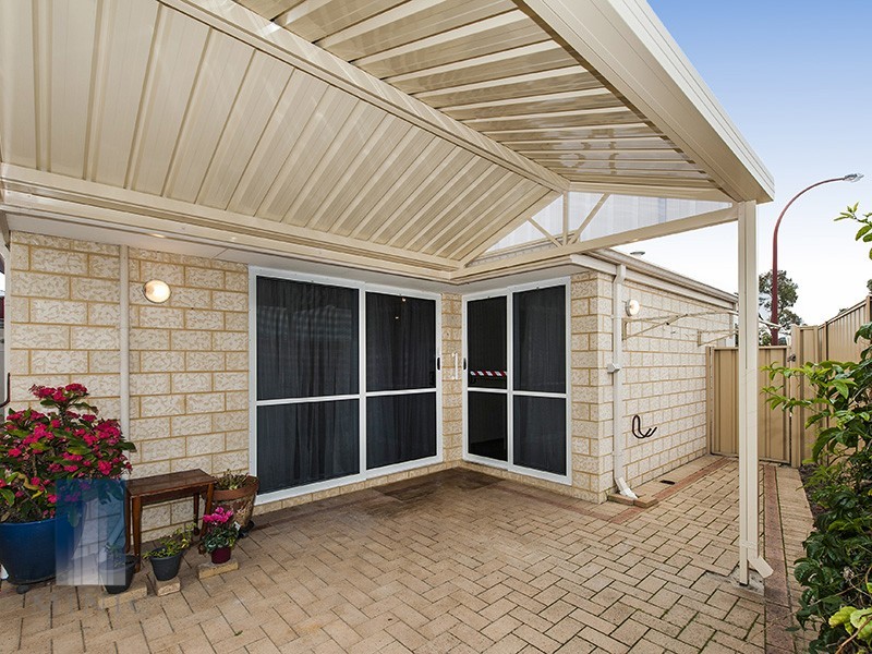 27 Oman Pass, Canning Vale WA 6155