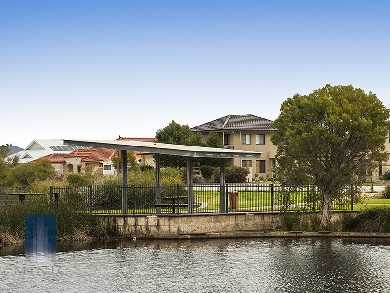 27 Oman Pass, Canning Vale WA 6155