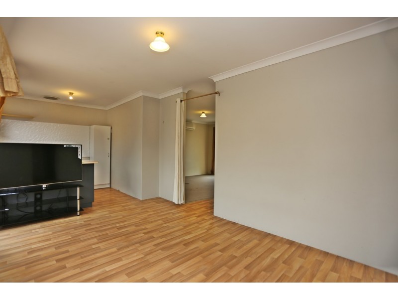 9/25 Quarram Way, Gosnells WA 6110