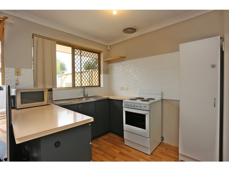 9/25 Quarram Way, Gosnells WA 6110