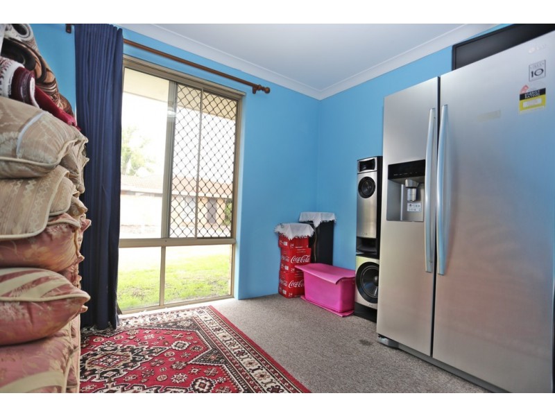 9/25 Quarram Way, Gosnells WA 6110