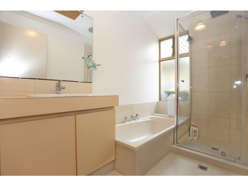 9/25 Quarram Way, Gosnells WA 6110