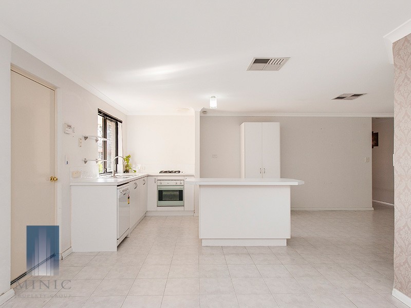 6 Montgomery Lane, Langford WA 6147