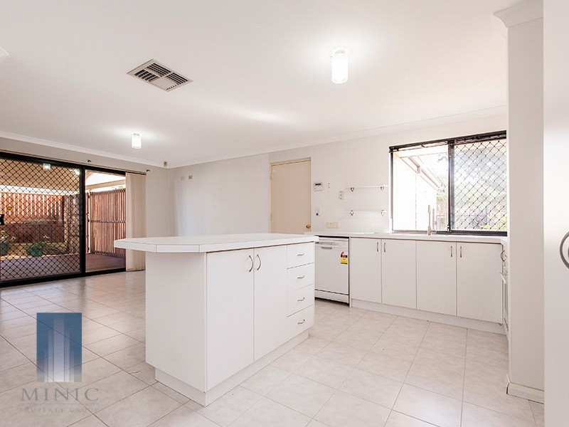 6 Montgomery Lane, Langford WA 6147