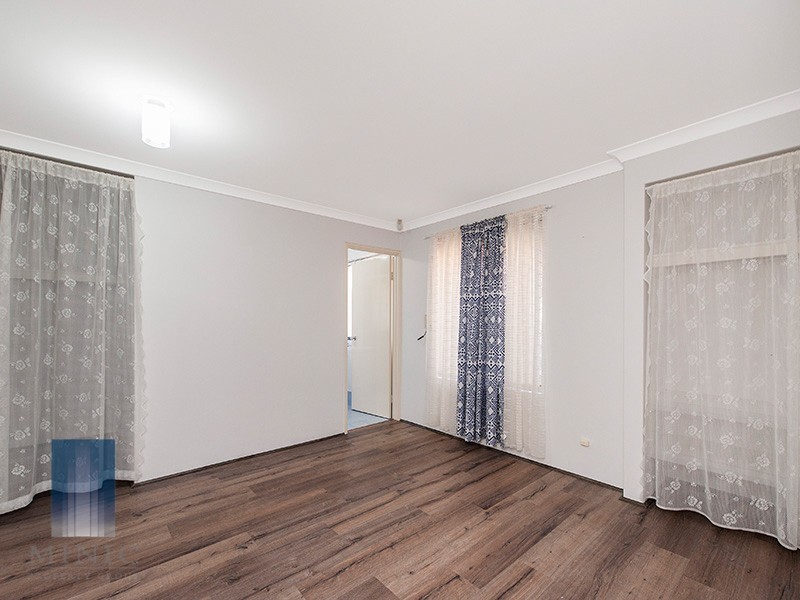 6 Montgomery Lane, Langford WA 6147