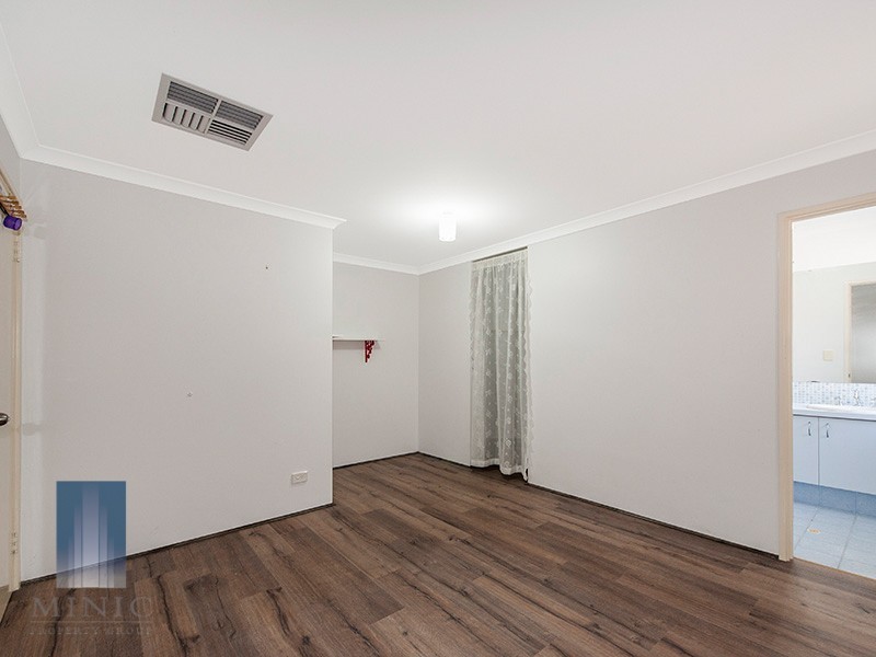 6 Montgomery Lane, Langford WA 6147