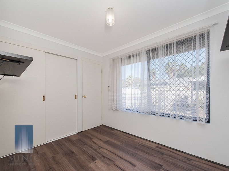 6 Montgomery Lane, Langford WA 6147