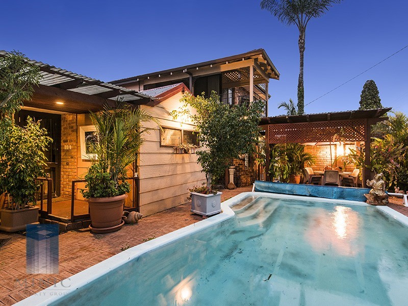 15 Ghost Gum Road, Willetton WA 6155