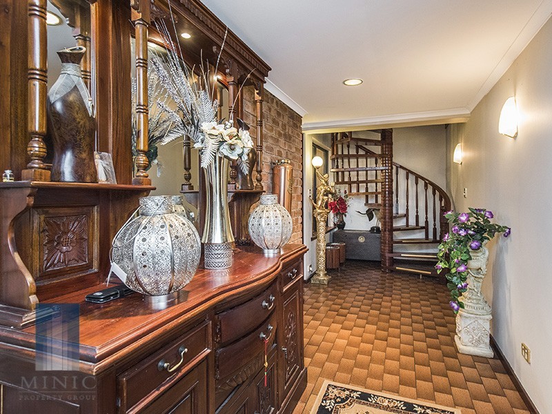 15 Ghost Gum Road, Willetton WA 6155