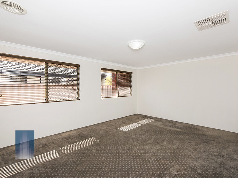 15 Wingrove Road, Langford WA 6147