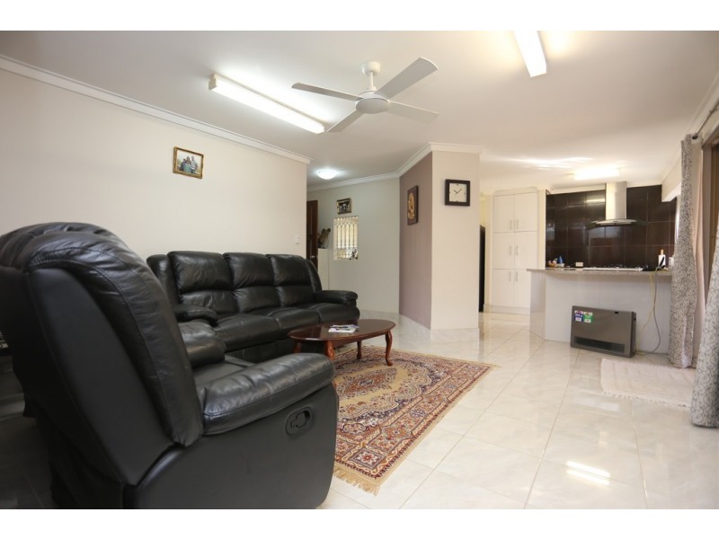 17 Verdon Place, Riverton WA 6148