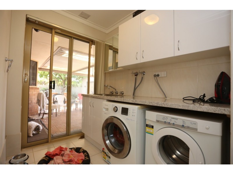 17 Verdon Place, Riverton WA 6148