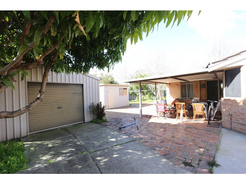 17 Verdon Place, Riverton WA 6148