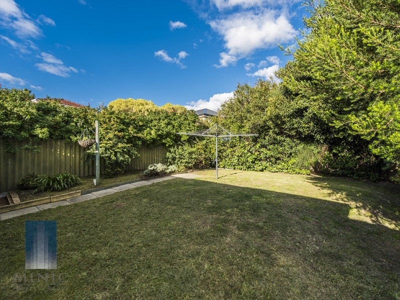 6B Aragon Way, Wilson WA 6107