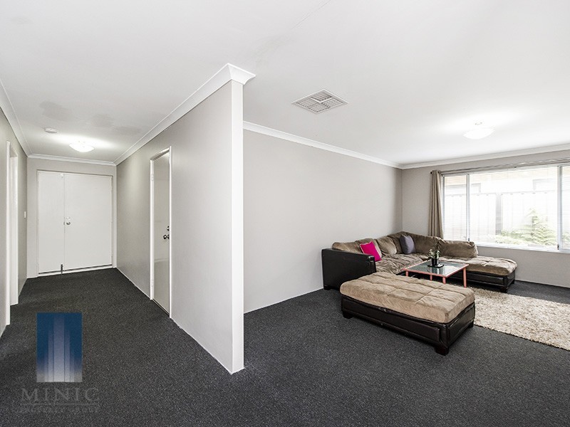 14 Pentecost Loop, Southern River WA 6110