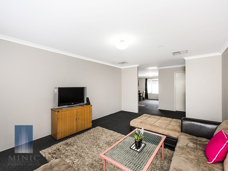 14 Pentecost Loop, Southern River WA 6110