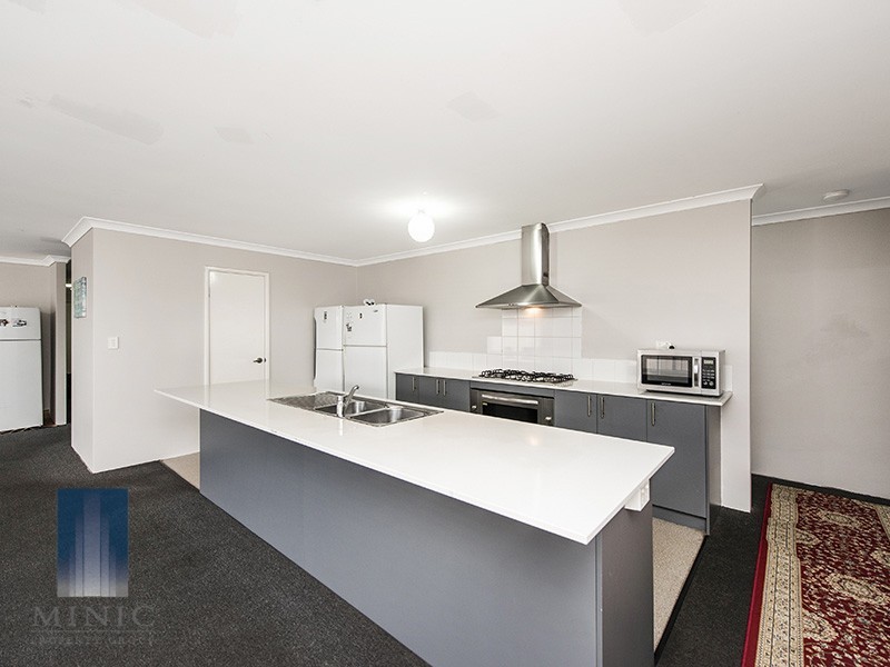 14 Pentecost Loop, Southern River WA 6110
