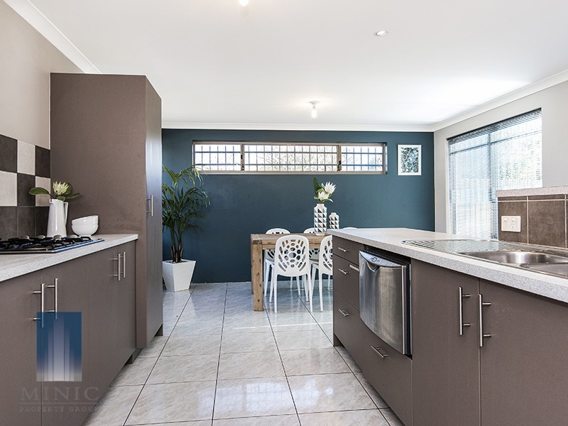 11A Gladstone Street, St James WA 6102