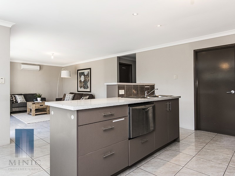 11A Gladstone Street, St James WA 6102