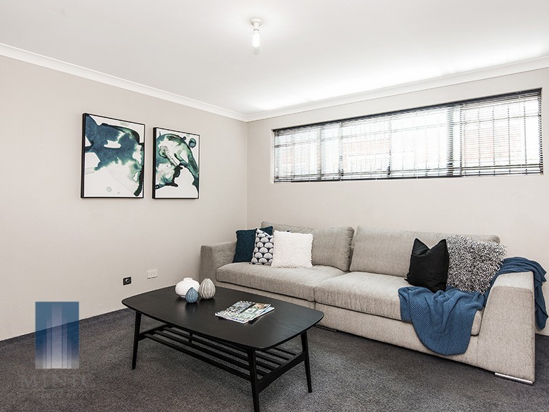 11A Gladstone Street, St James WA 6102