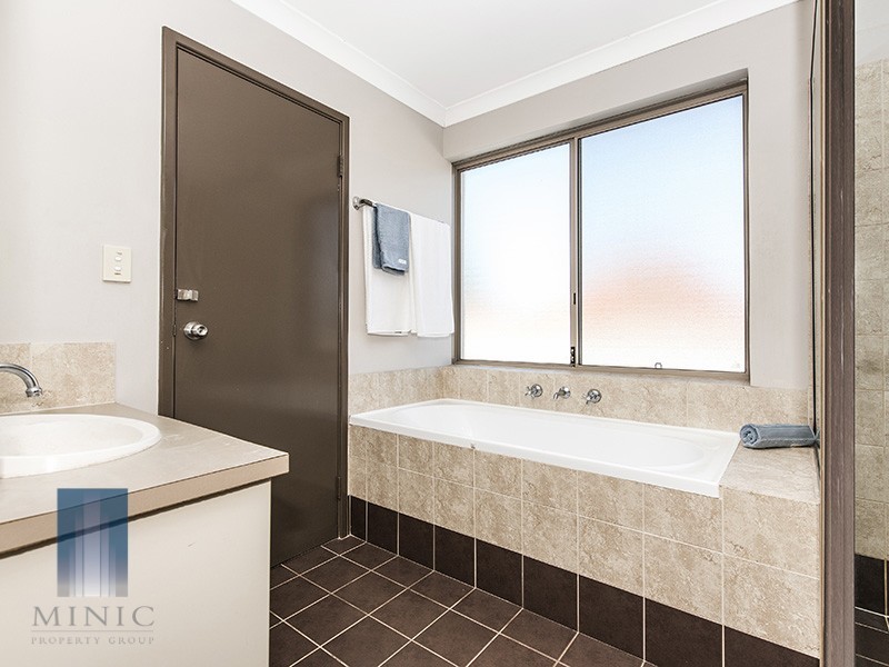 11A Gladstone Street, St James WA 6102
