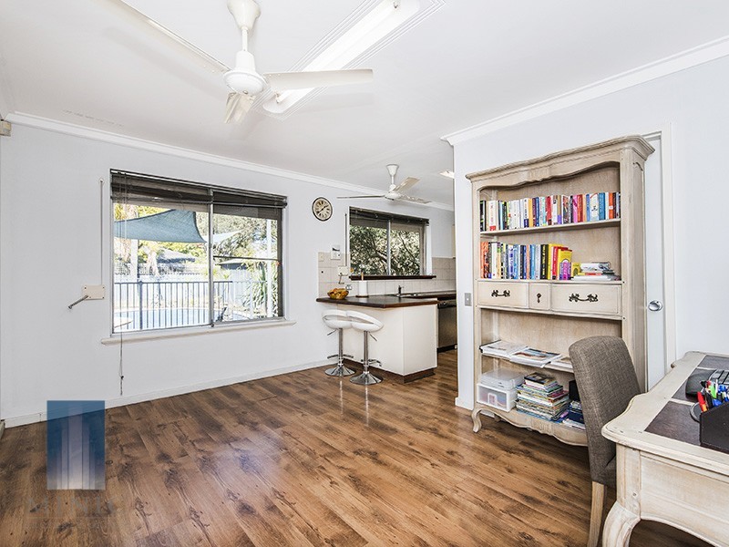 6 Alistair Street, Huntingdale WA 6110